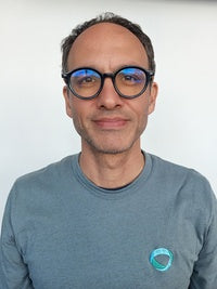 Nicolás Saez- Lima PERU